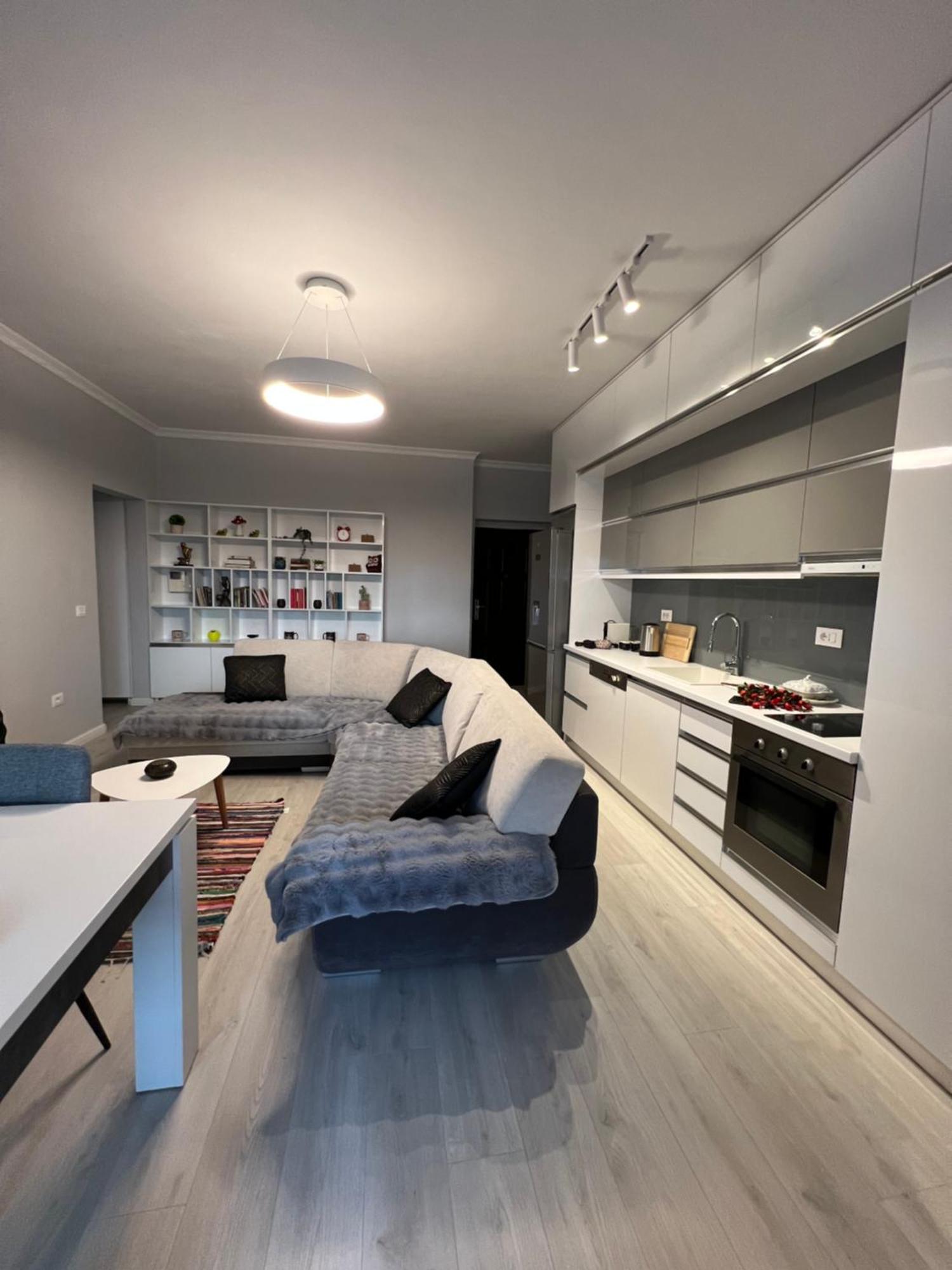 Tirana Gallery Apartment - City Center View Exterior foto